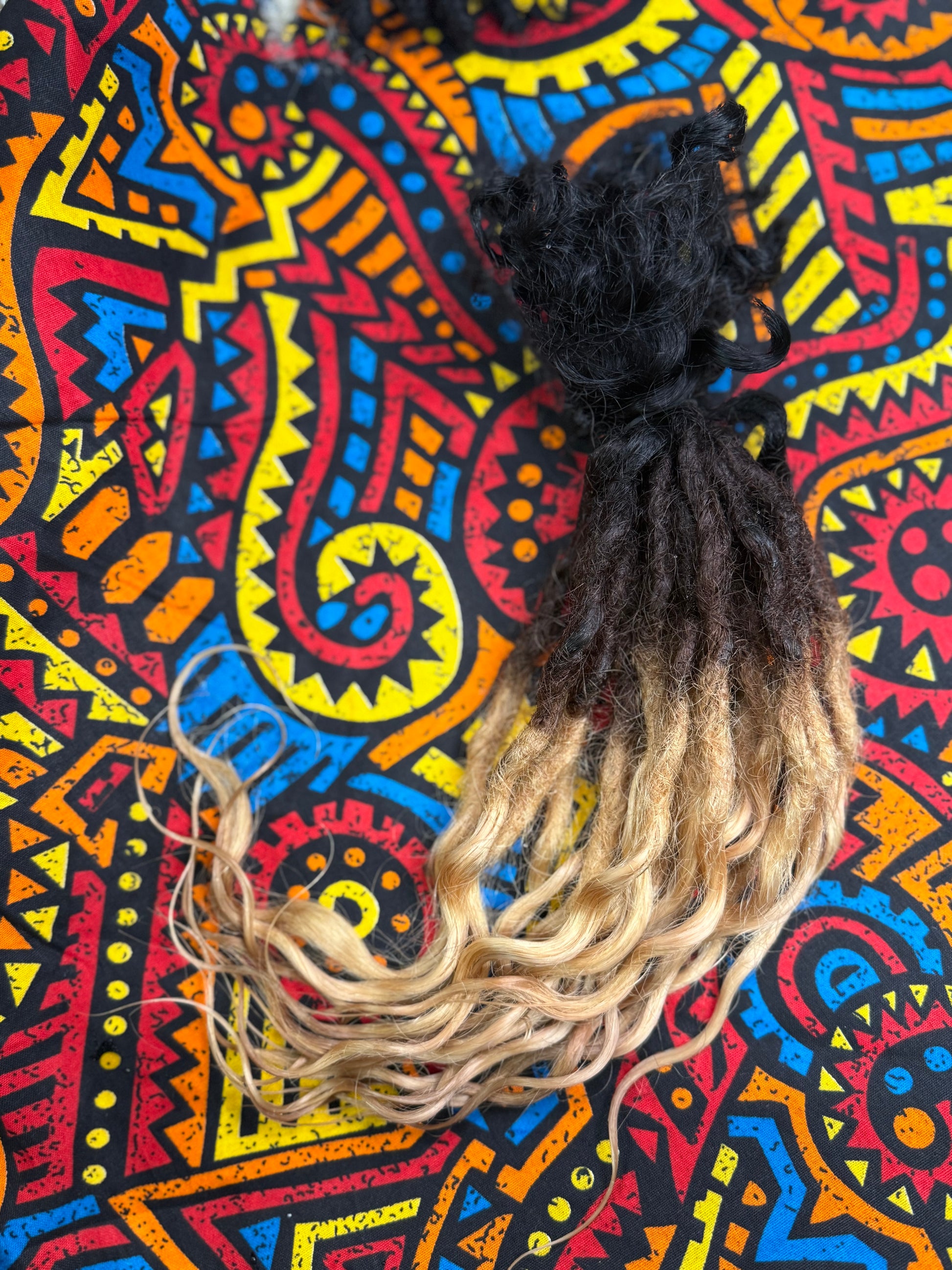 Nubian Blonde Ombre Loose Curly